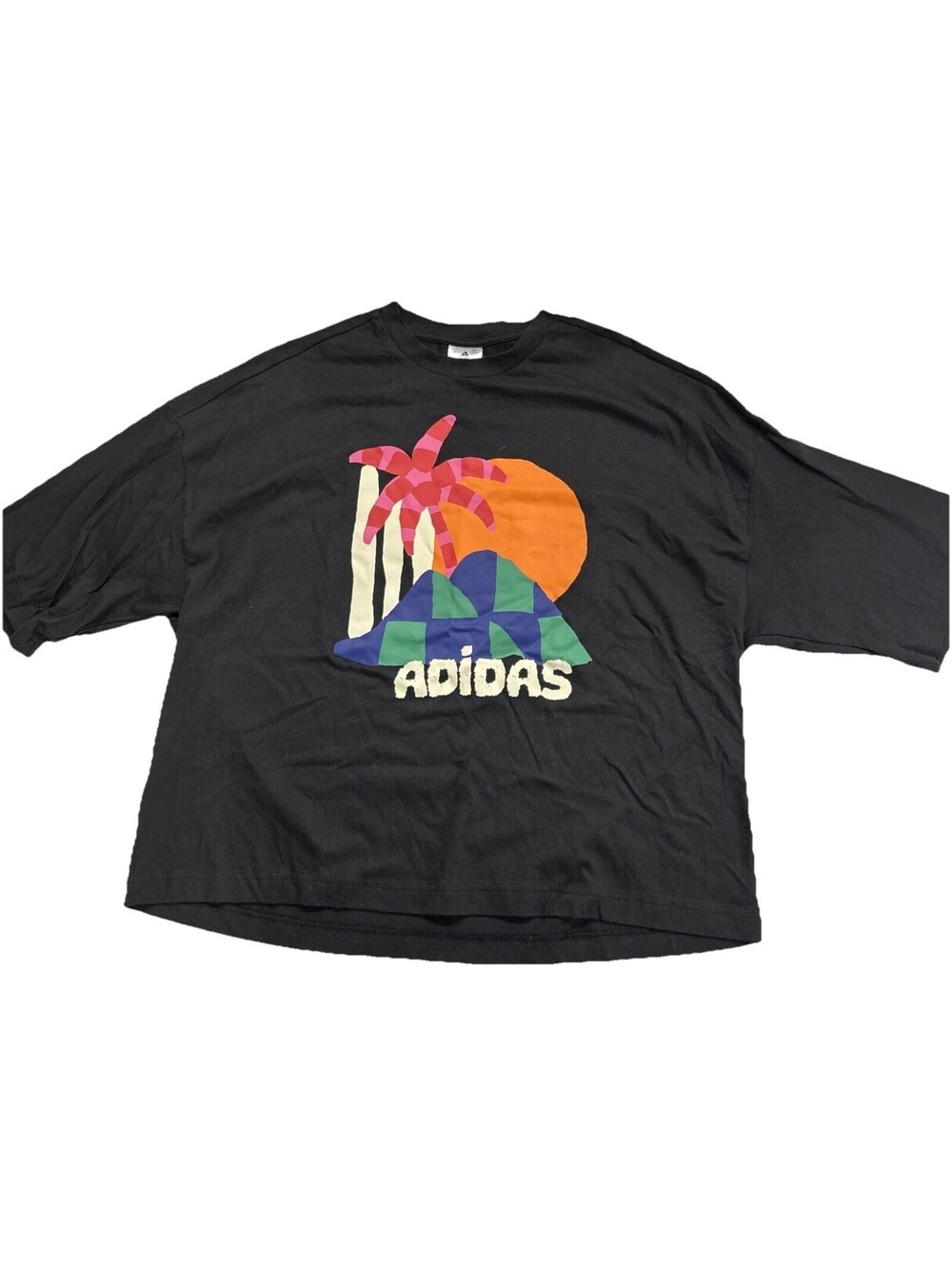Adidas Women’s Large T Shirt Black Tropical Mountain Paradise